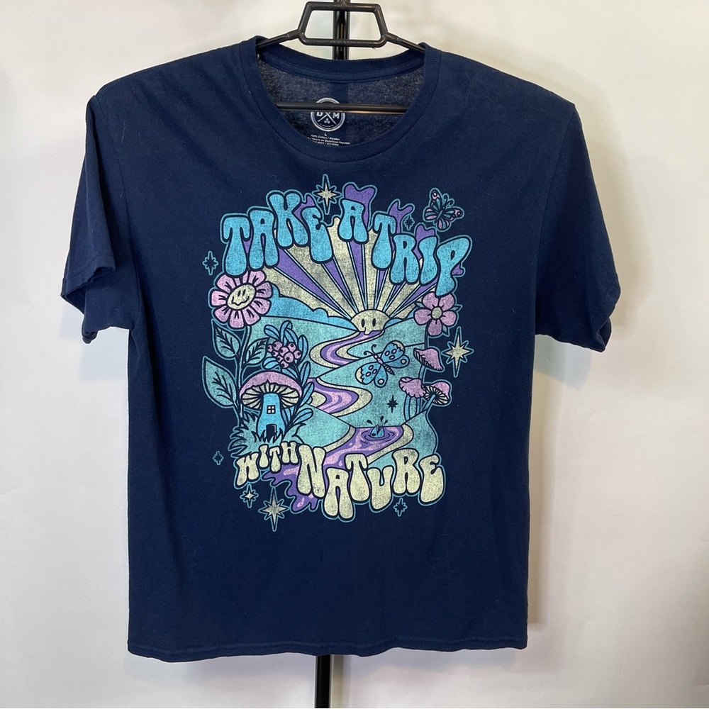 DOM Take A Trip With Nature Short Sleeve Shirt Size Large Women’s